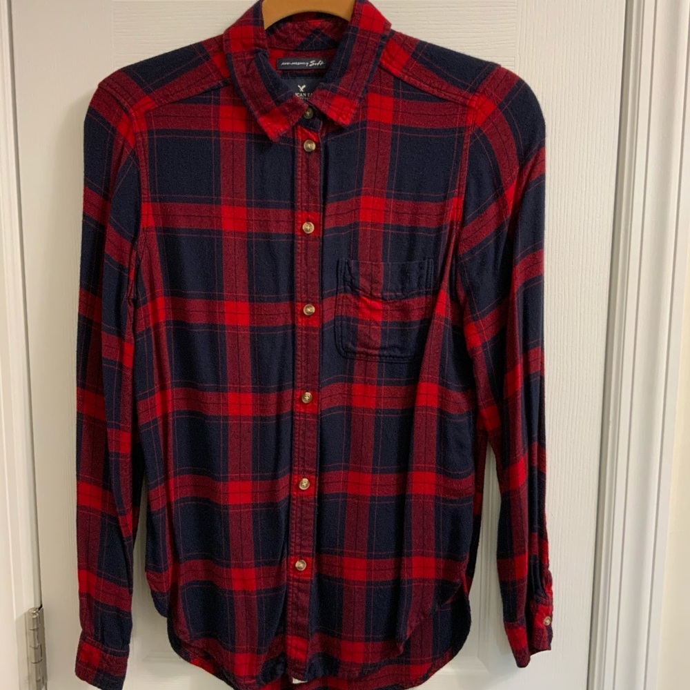 American Eagle button down flannel